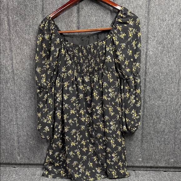 Exlura Chic Black Floral Midi Dress - Picture 3 of 7